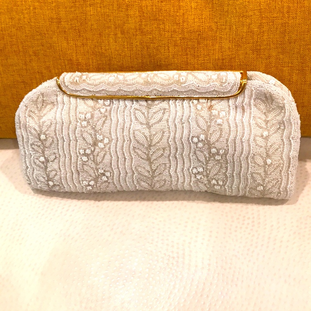 Vintage White and Gold Beaded Clutch